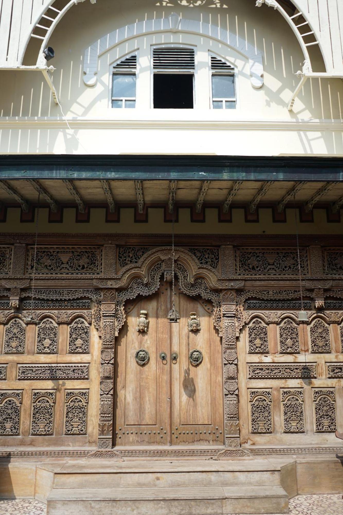 Rumah Pesik Art & Heritage Hotel Gondowulung Bagian luar foto