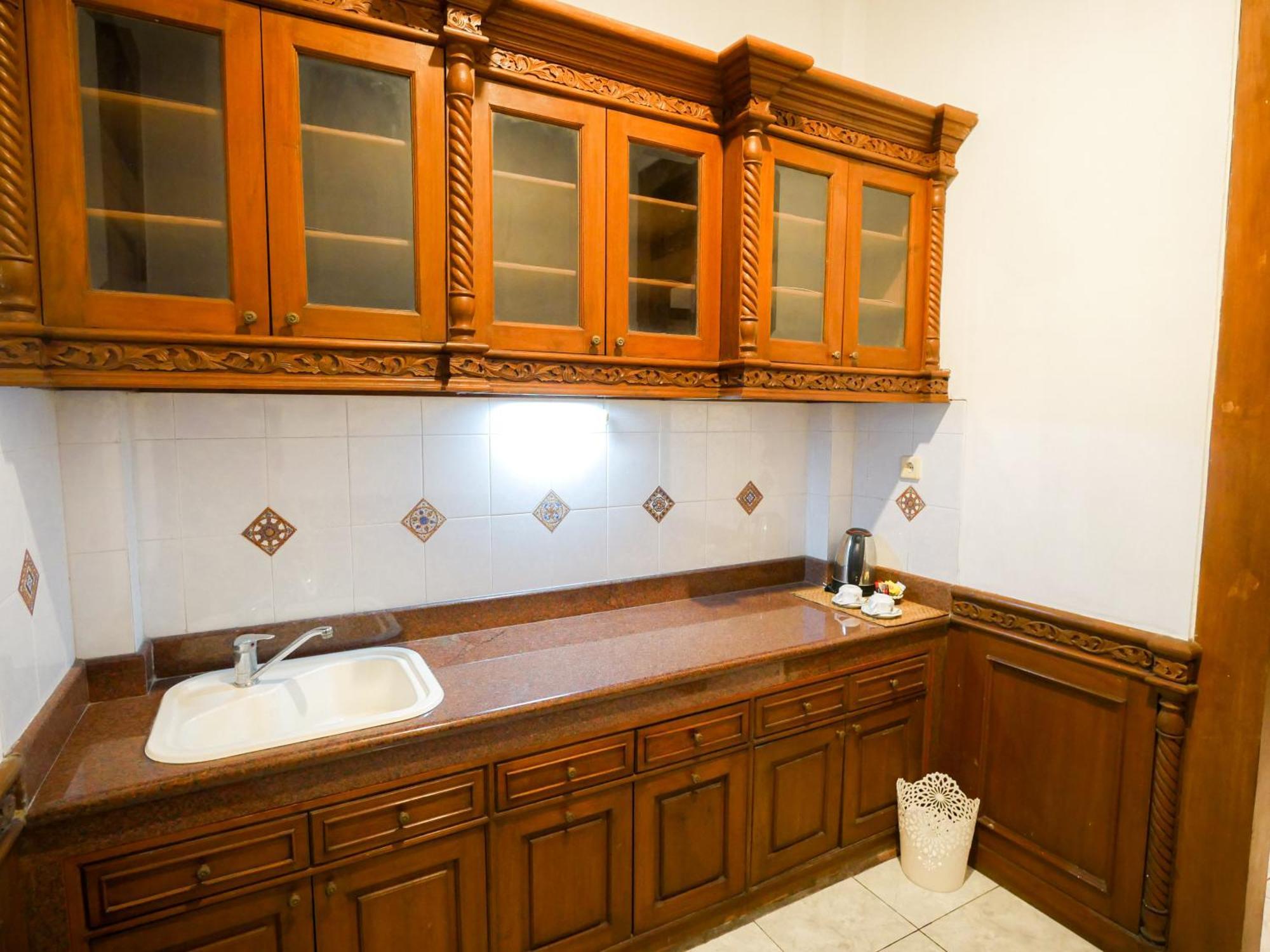 Rumah Pesik Art & Heritage Hotel Gondowulung Bagian luar foto